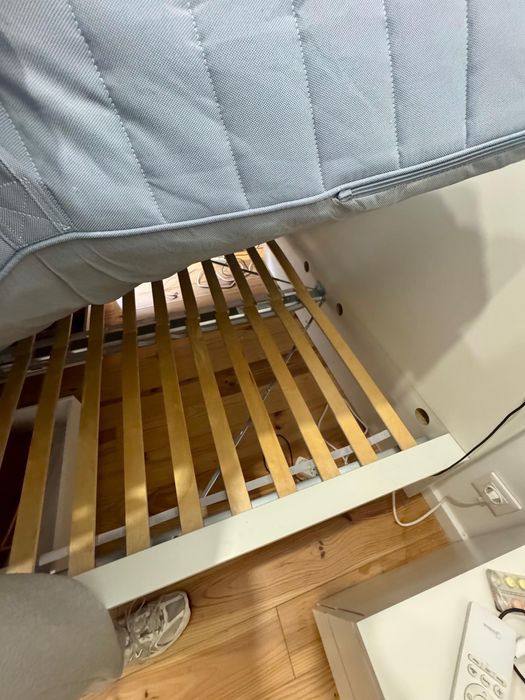 Cama casal completa + móveis e colchão