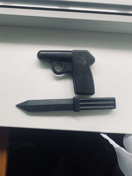 Тренувальна зброя