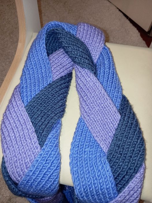 Шарф зимній ,в'язаний