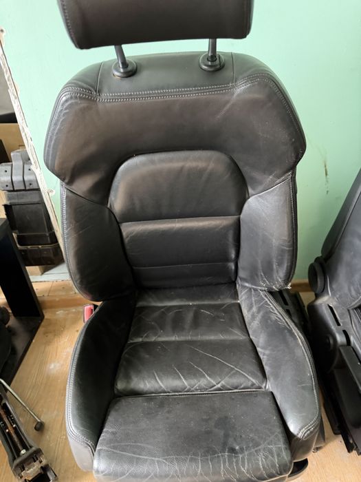 Fotele Audi A6c6