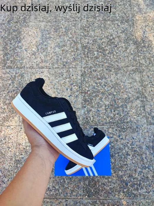 Trampki Adidas w rozmiarze 40 czarne klasyczne wygodne