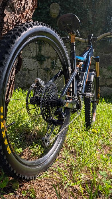 Ebike Orbea Rise Carbon Full Extras 160mm frente + 150mm trás com bateria externa!