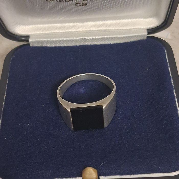 Продам срібний перстень