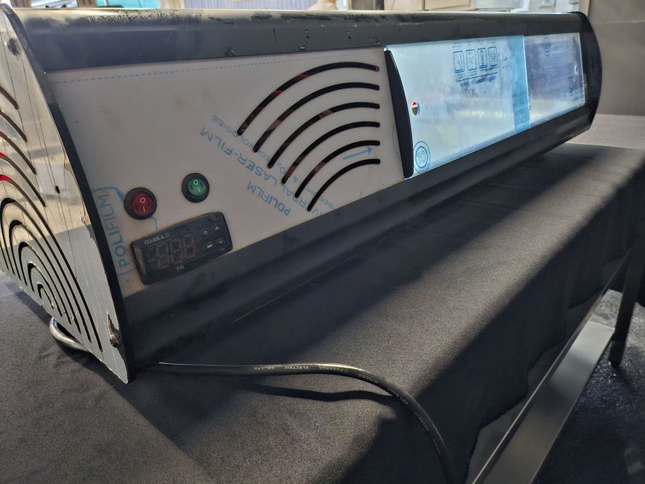 Vitrine refrigerada de bancada