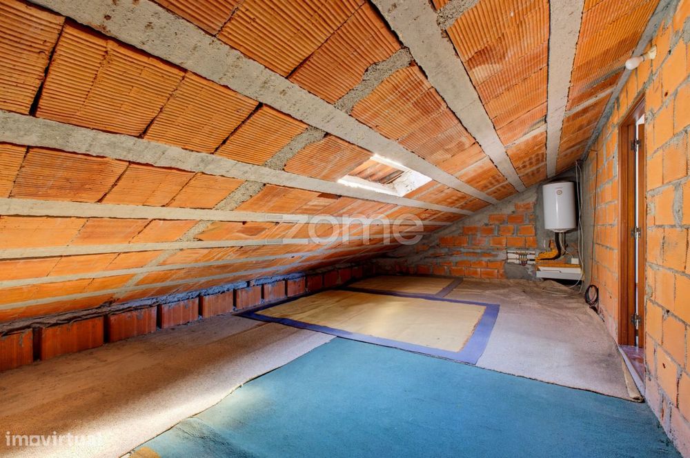 Moradia T4 / T5 com Garagem | Quinta das Rosas, Vilar do Paraíso