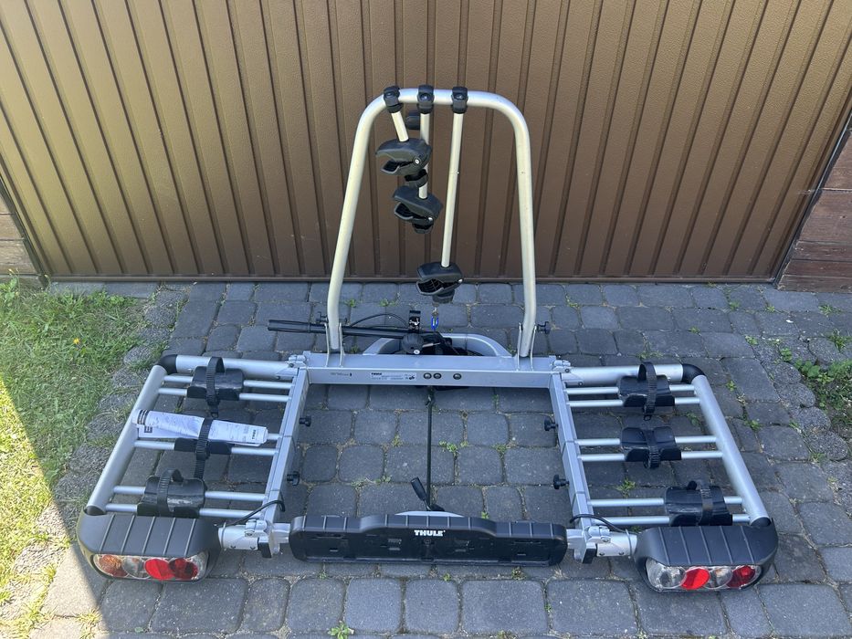 Bagażnik rowerowy Thule na trzy rowery na hak holowniczy