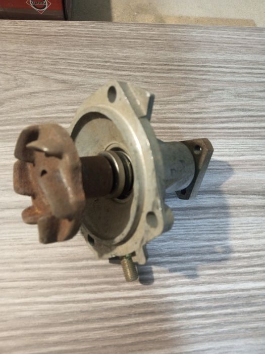 Насос водяний помпа ВАЗ