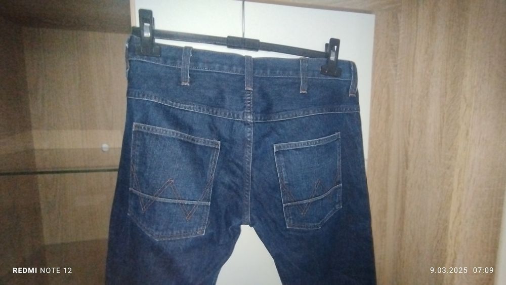 Spodnie Wrangler jeansy męskie jak nowe 2 razy ubrane