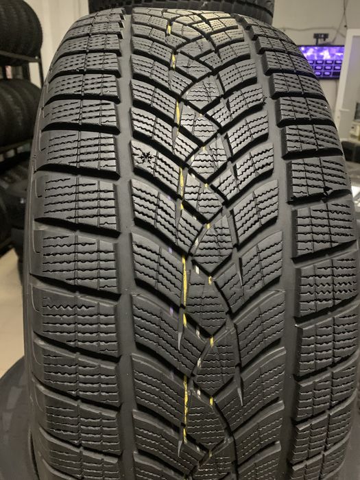 255/55/18 109Н GOODYEAR ULTRA GRIP Performance