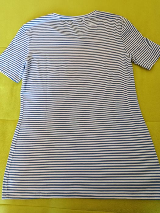 Duas t-shirts primaveris.