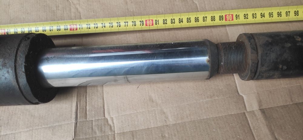 Siłownik hydrauliczny windy, rampy - 2 sztuki