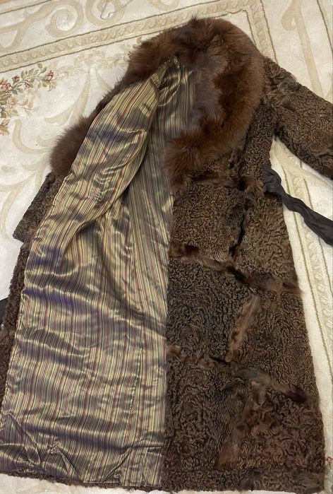Шуба нова натуральний каракуль жіноча