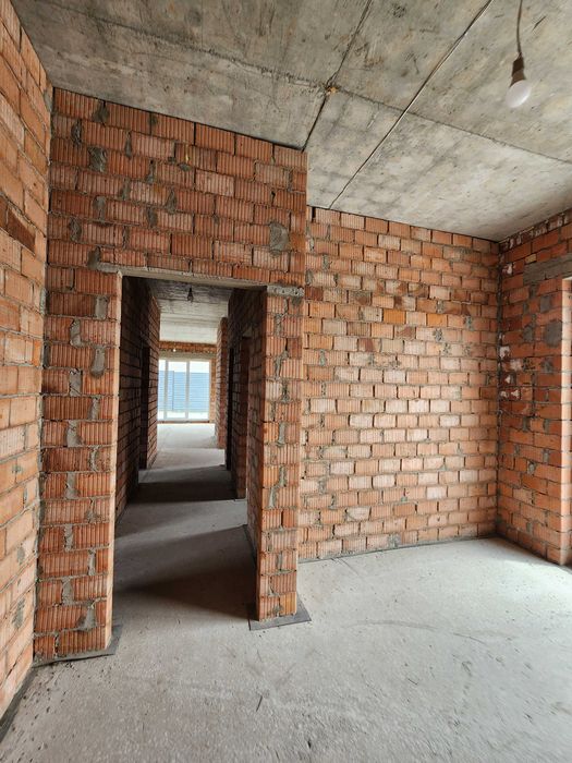 Продам Будинок 104м2, 124м2, 160м2, можливо замовити ремонт.
