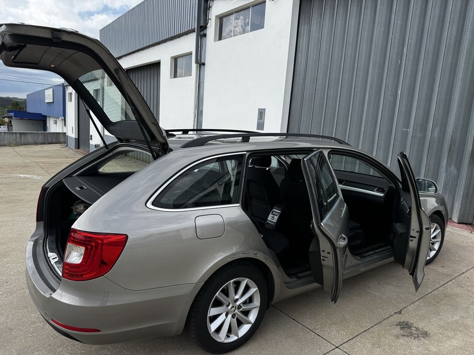 Škoda Superb 1.6 TDI GreenLine (2014)