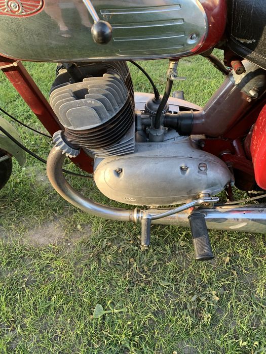 Ява 360 на повному ходу