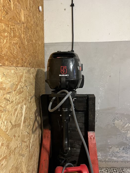 Silnik zaburtowy Suzuki DF 5