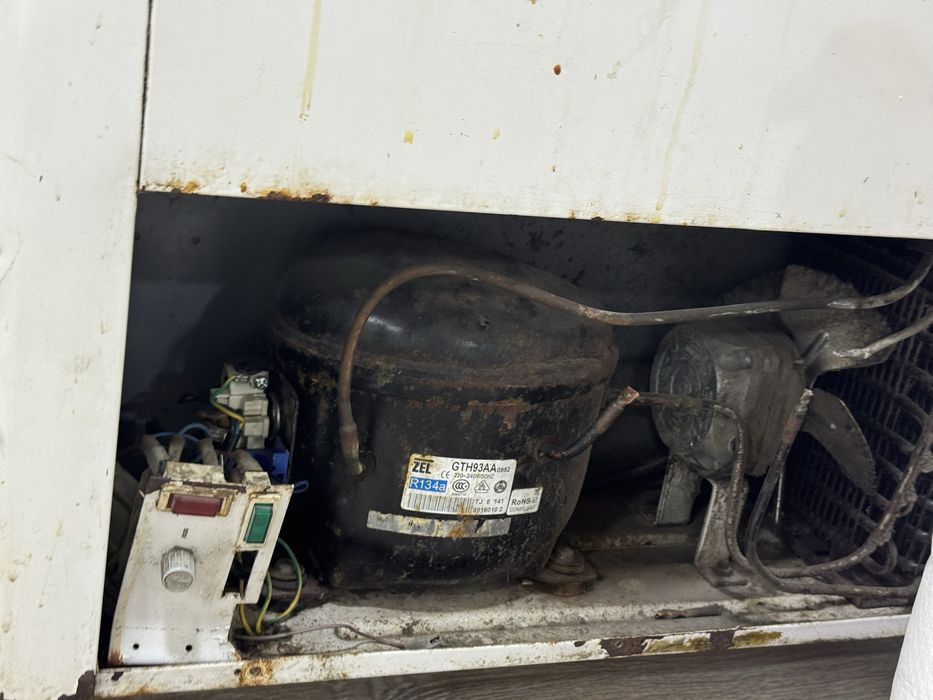 Продам морозильну ларь