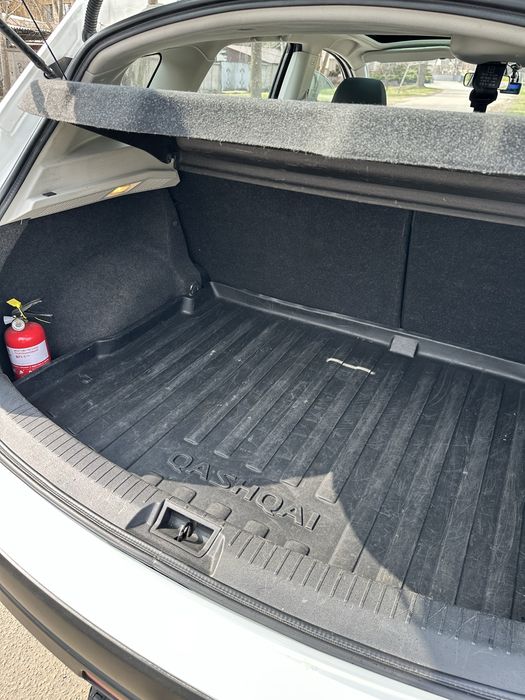Срочний Продаж!!NISSAN QASHQAI 2012