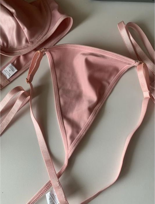 Комплект спідньої білизни з портупеями, нижня білизна