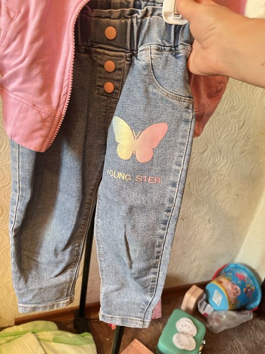 Дитяча Кофта на змійці + джинси мом