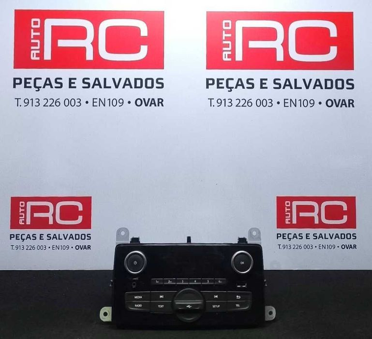 Rádio / Auto Rádio 281153307R - RENAULT CLIO IV