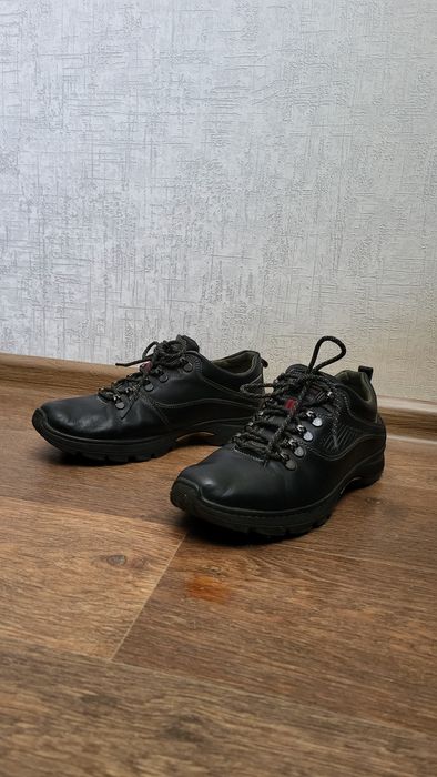 Ботинки осінні 41 розмір