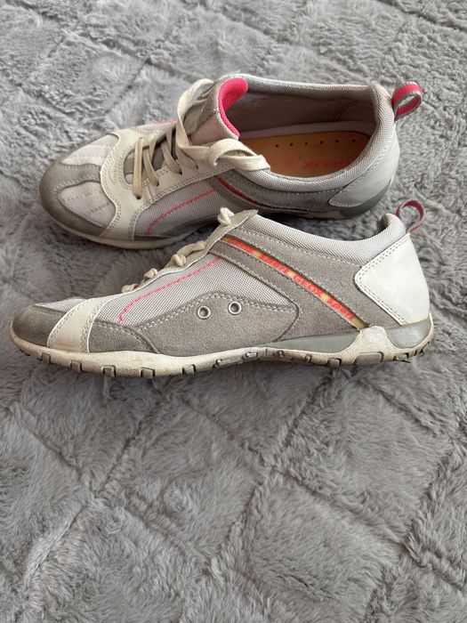 Buty damskie Geox 39 skóra