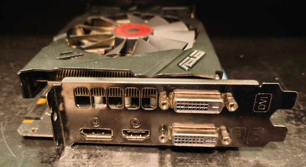 Karta graficzna VGA Asus Strix GTX 970 4GB Ram STRIX-GTX970-DC2OC-4GD5