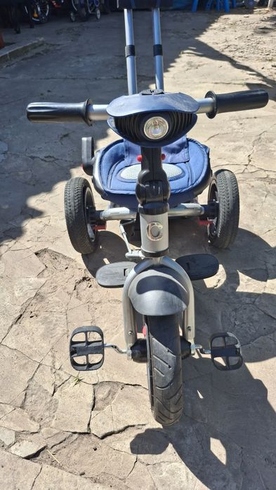 Дитячий триколісний велосипед з батьківською ручкою