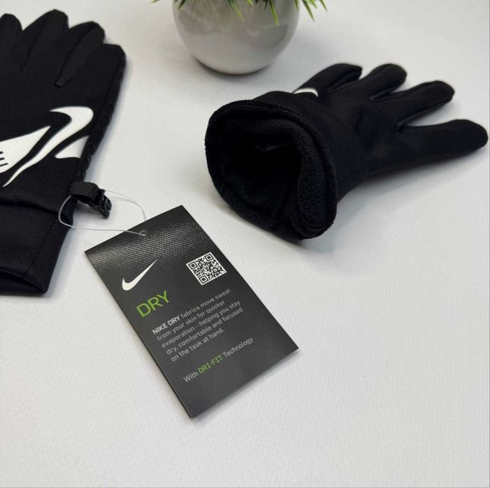 Rękawiczki zimowe Nike L – ciepłe, dotykowe, czarne | Polar / Fleece