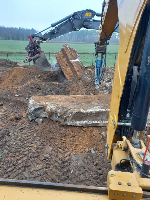 Wyburzenia, rozbiórki