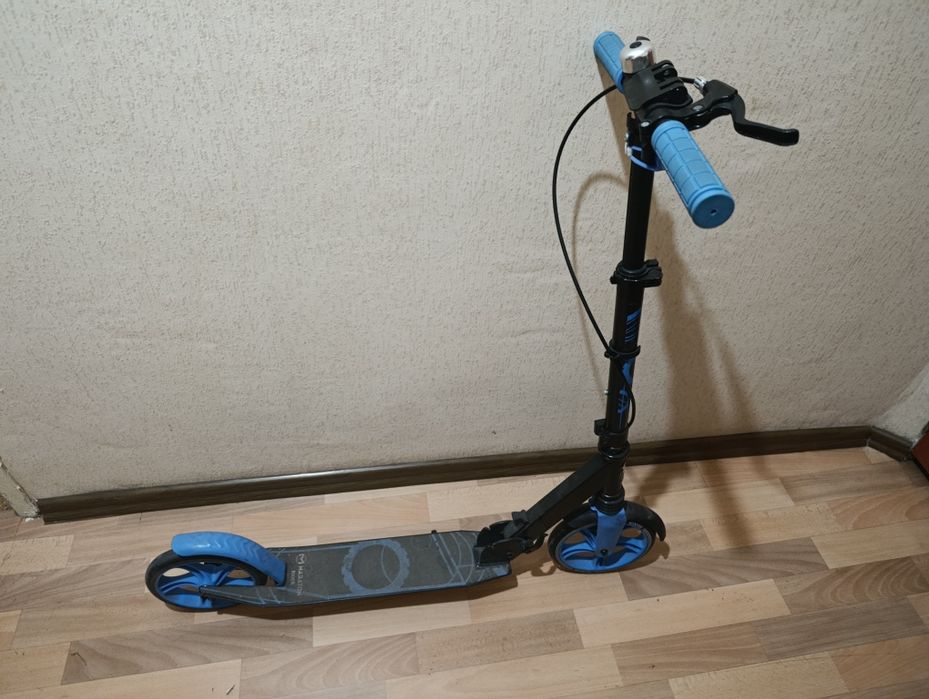 Продам детский самокат б/у