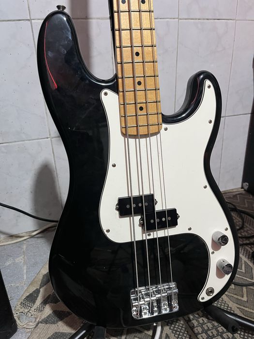Fender Precision Bass Player Series