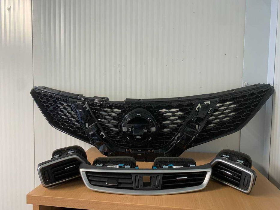 Дефлектор повітряний Nissan Rogue