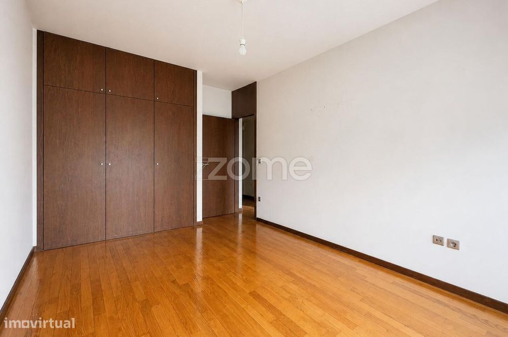 Apartamento T3, Celeirós, Braga.