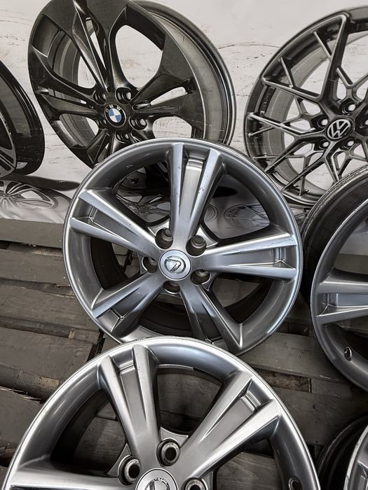 Диски литі 5/114.3/18 Оригінал Toyota Lexus