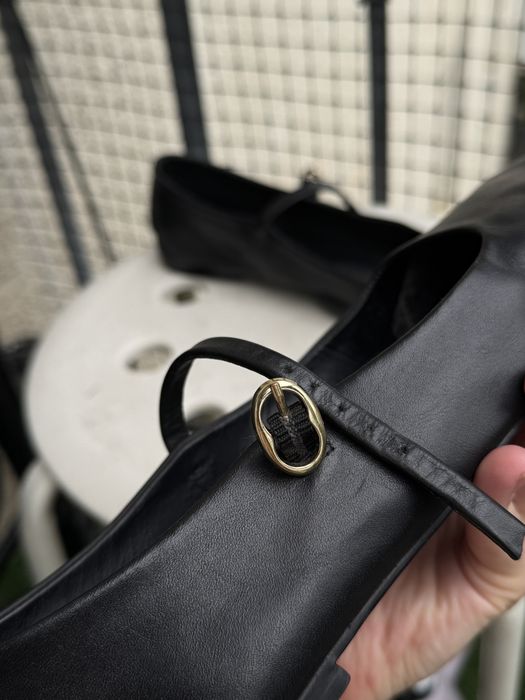 Балетки ZARA шкіряні