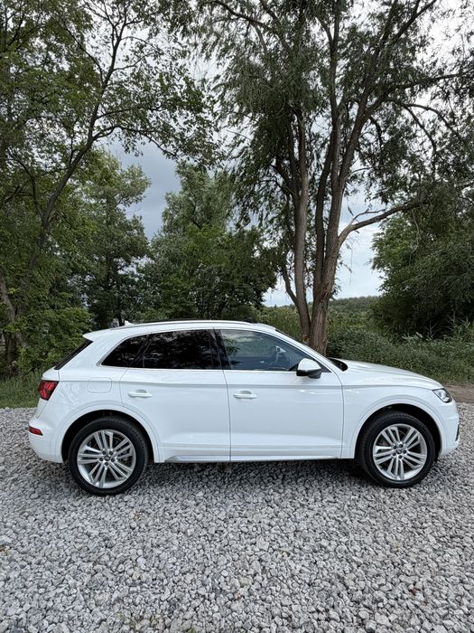 Audi Q5 2018 VIN WA1BNAFY4J2153543 фото оголошення 5 з 12