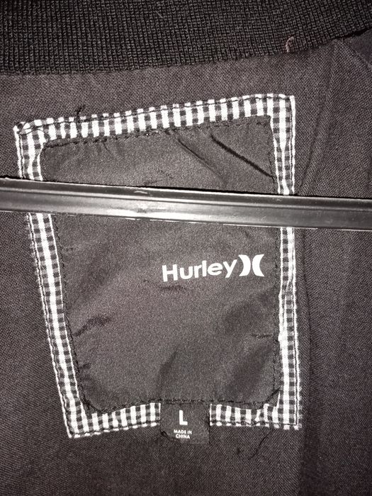 Casaco da Hurley axadrezado (DC, Vans, Quicksilver, Fred perry)