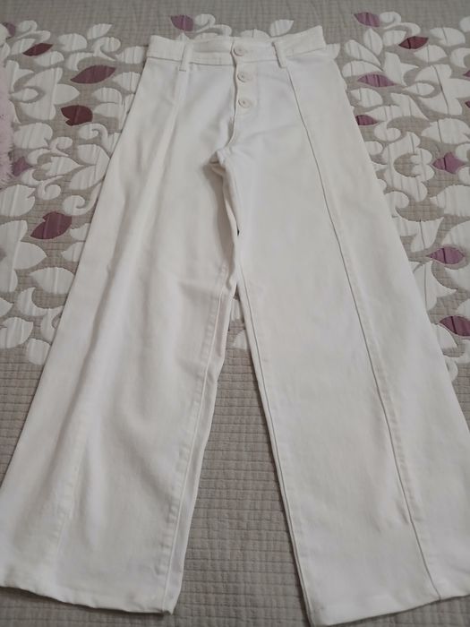 Calça branca  menina