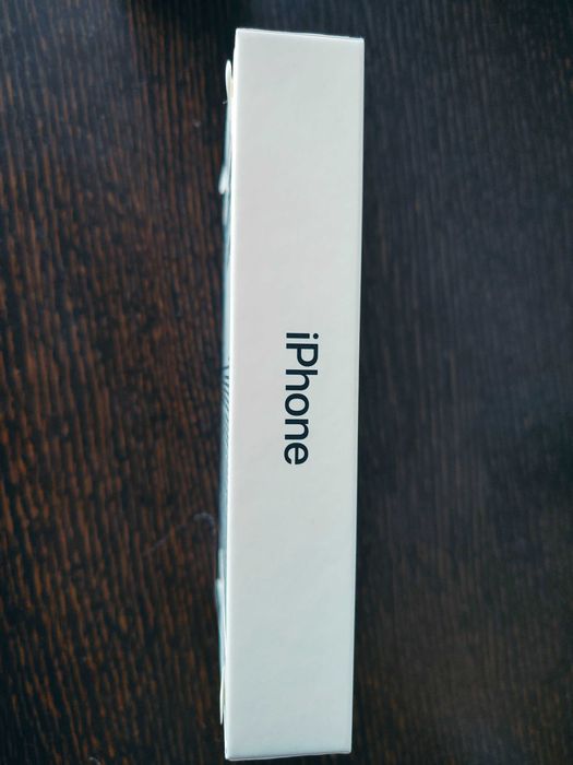 iPhone 15 Novo de 256GB