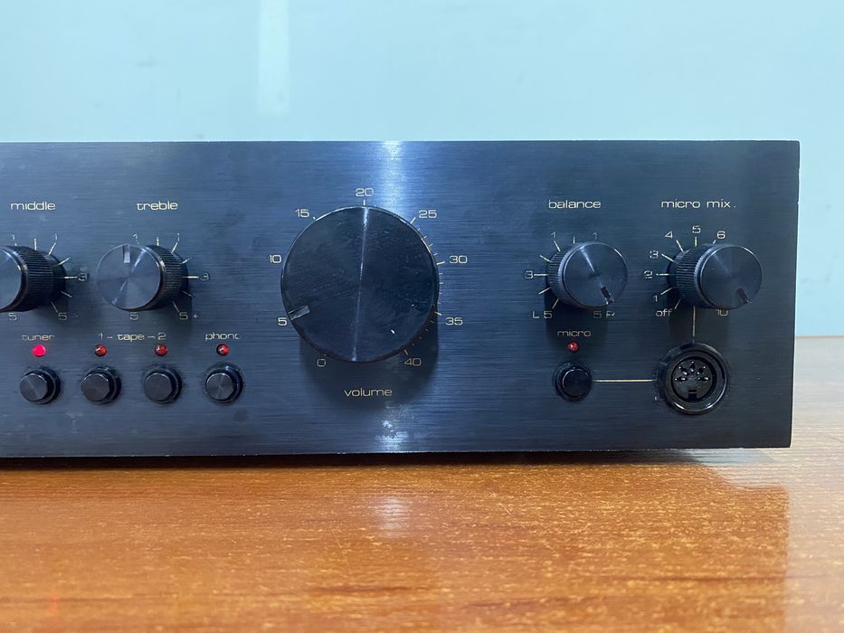 Підсилювач усилитель Saba MI 215