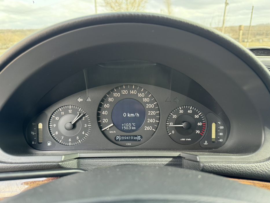 Mercedes-Benz E200 compressor W211 • 2002 • Автомат