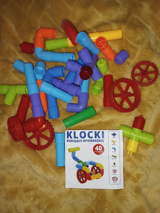 Dwa zestawy klocków kreatywnych konstrukcyjnych