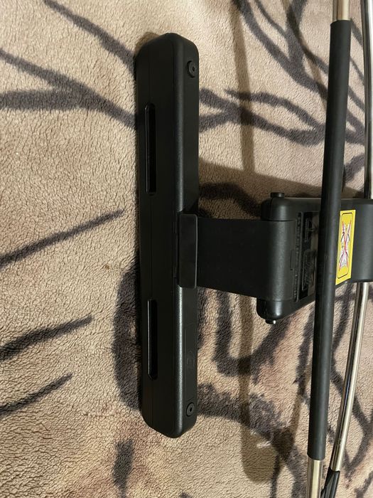 Вішалка автомобільна для одягу