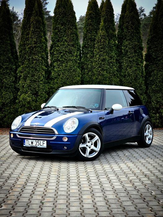 Mini Cooper  1.6 benzyna