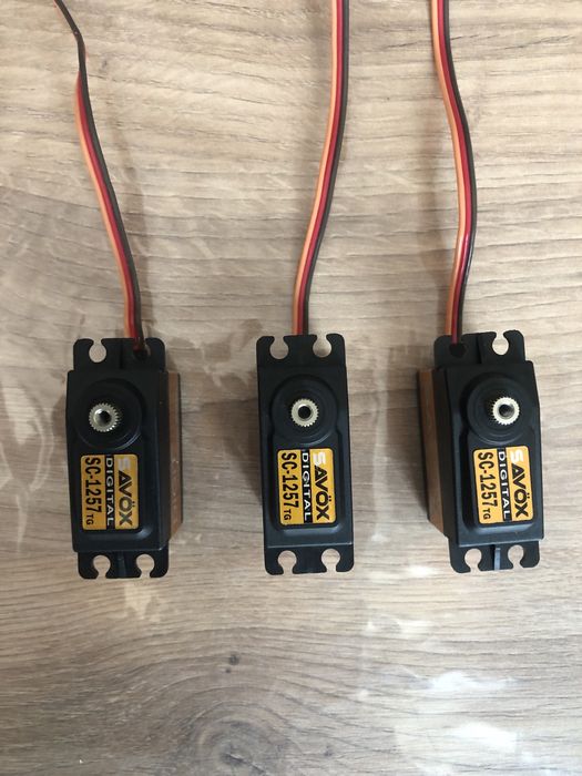 Serwa SAVOX SC 1257 tg