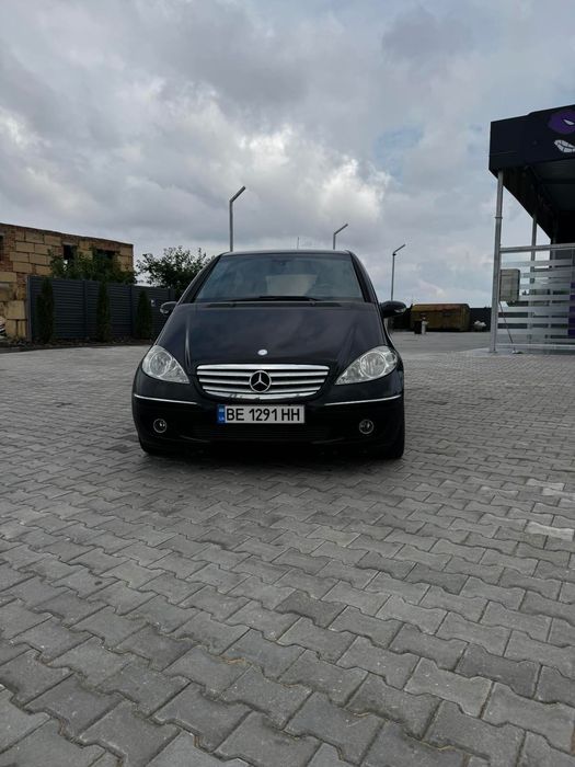 Автомобиль Mercedes-Benz A-Class