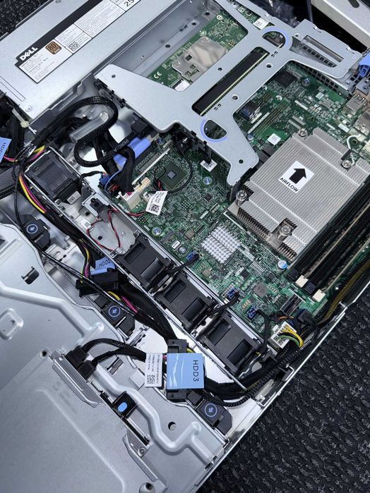 Dell Poweredge R230 XEON E3-1240 V6