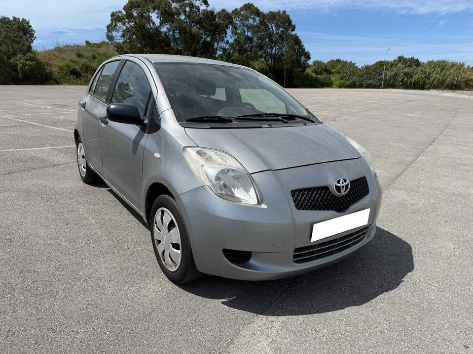TOYOTA Yaris 1.0 5p